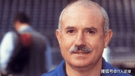  南特主帅因战绩不佳下课，名宿接任救火  